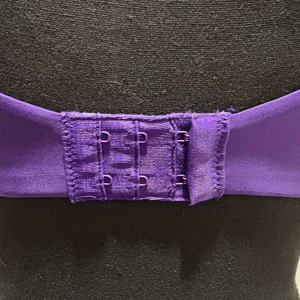 Wacoal Violet Indigo Lace Impression Full-Coverage Underwire Bra Size 32DDD NWT - Picture 12 of 16